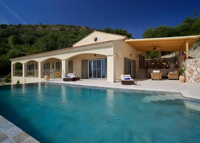 Asteri, Old Skala - Secluded Location - Panoramic Sea Views - Infinity Pool Villa *